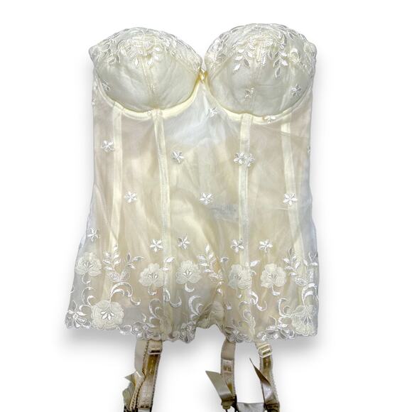 Vintage Felina Lingerie Ivory Embroidered Lace Bustier 32C Corset w/ Garters - Picture 3 of 10